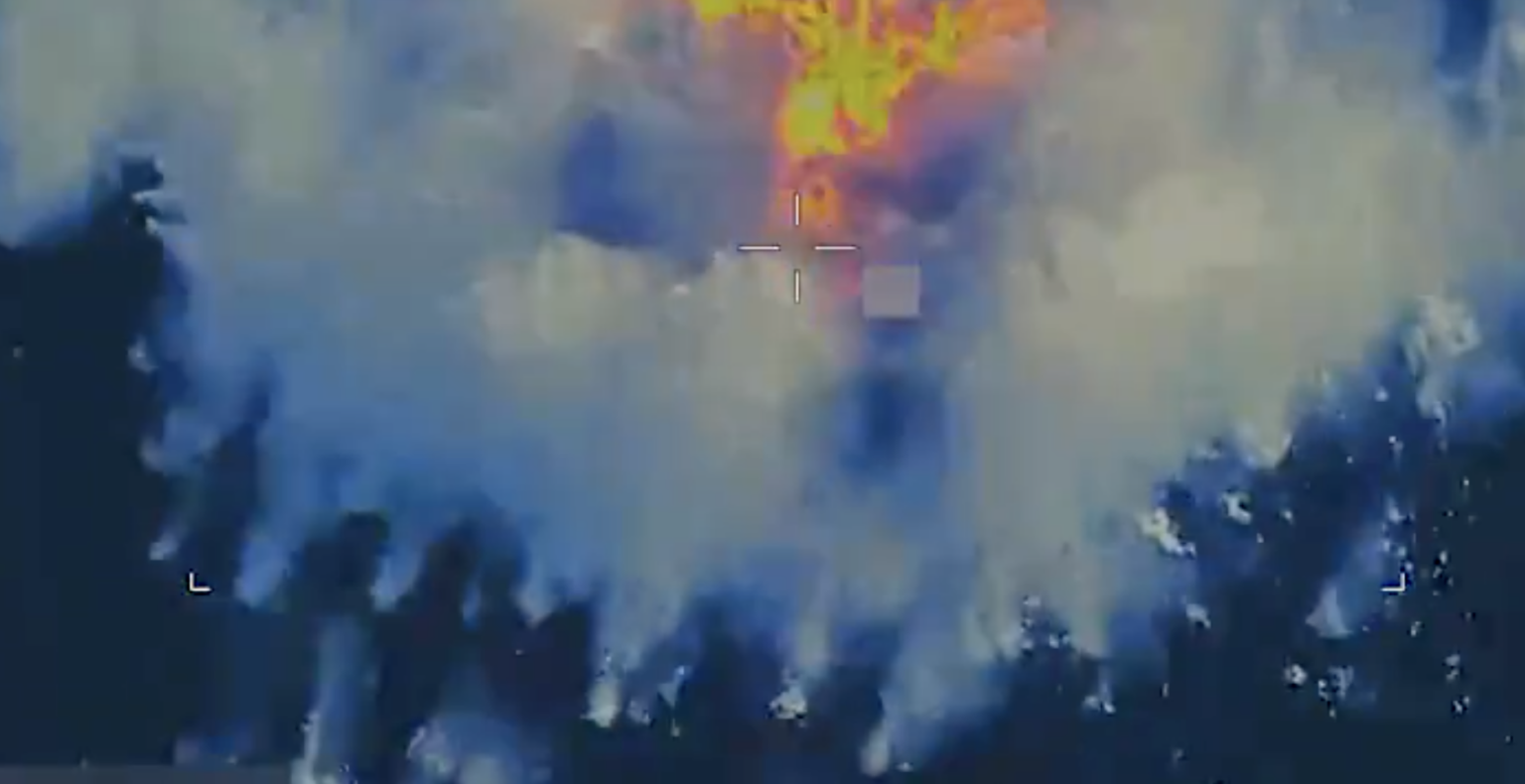 Image default